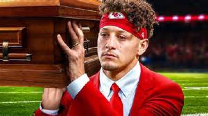 10 Emotional Retirement Moments That Left Wrestling Fans In Tears