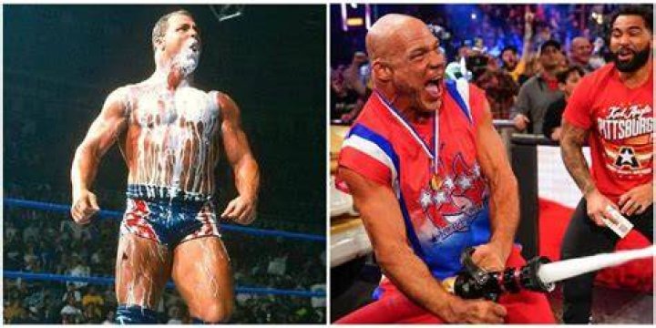 10 Iconic Wrestling Moments That Were Recreated Years Later