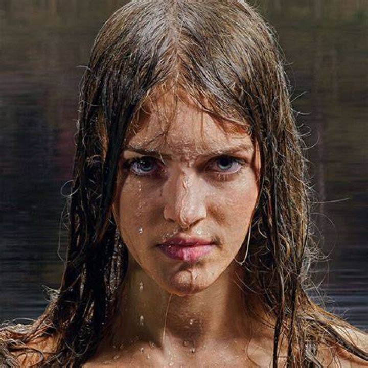 17+ Best Hyper Realistic Paintings & Art Works