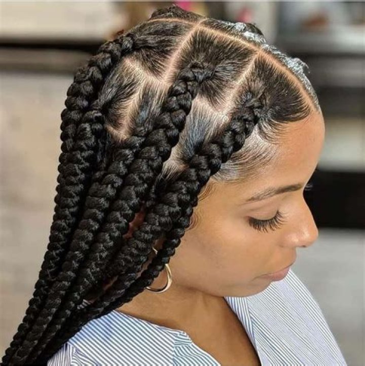 20 best knotless braids hairstyles to rock in 2021 Tuko.co.ke