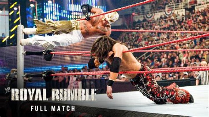 2009 Royal Rumble Match Cropped