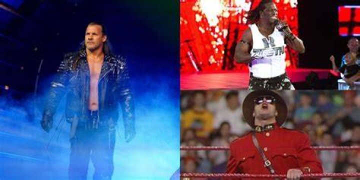 5 Best Entrance Songs Sang By A Wrestler (& 5 Worst)