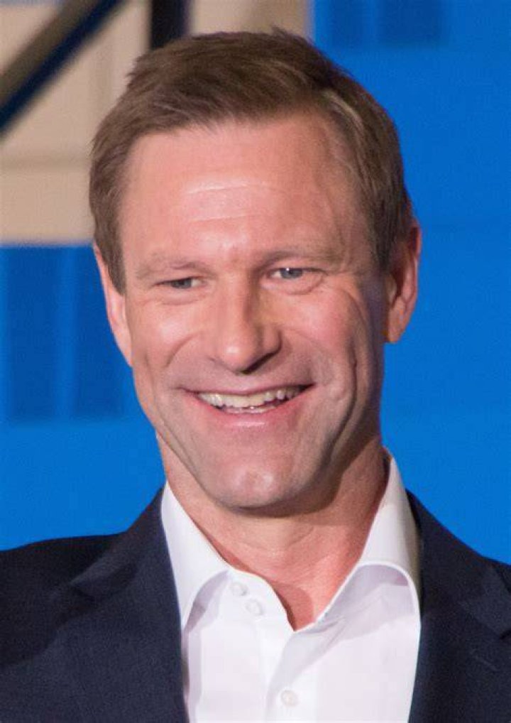 Aaron Eckhart Biography 2024 Parents, Children & Wife