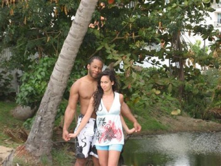 AJ Lee And Jay Lethal Cropped