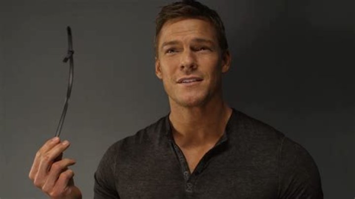 Alan Ritchson's wife Catherine Ritchson Biography Age, Height, Movies