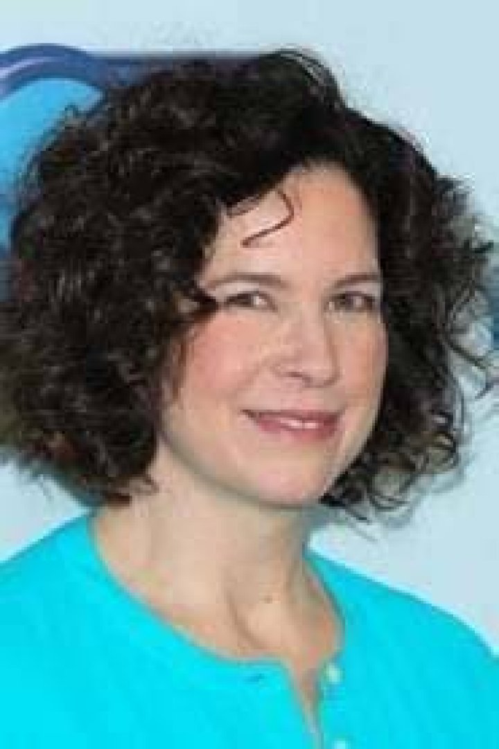 Amy Farrington Fan Casting