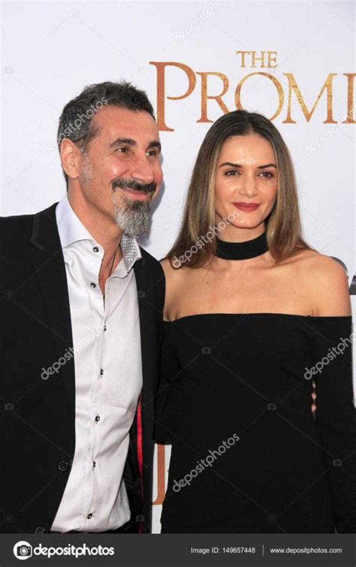 Angela Madatyan and husband Serj Tankian celebrated 8th Marriage