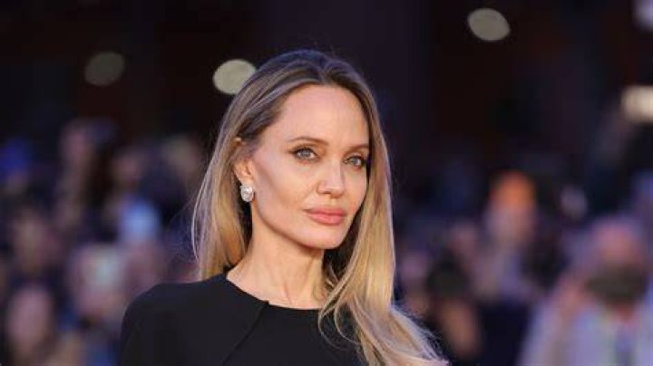 Angelina Jolie as Victoria in Twilight Recast