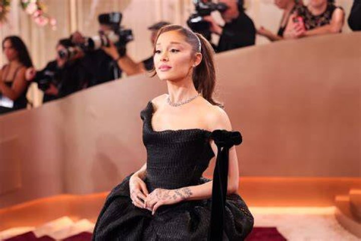 Ariana Grande Grammys, Danielle Bregoli Hot, Black Bratz Doll, Girls