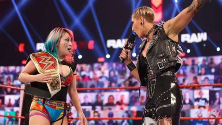 Asuka v Rhea Ripley WrestleMania 37 Cropped