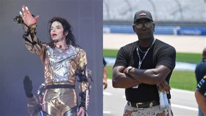 Before “Embarrassing” 1992 Michael Jackson Stint, Bulls Legend Michael Jordan’s
Bizarre First Encounter With “King of Pop” Unveiled