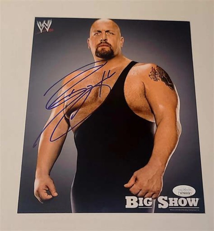 Big Show - The Giant Missle Dropkick Cropped