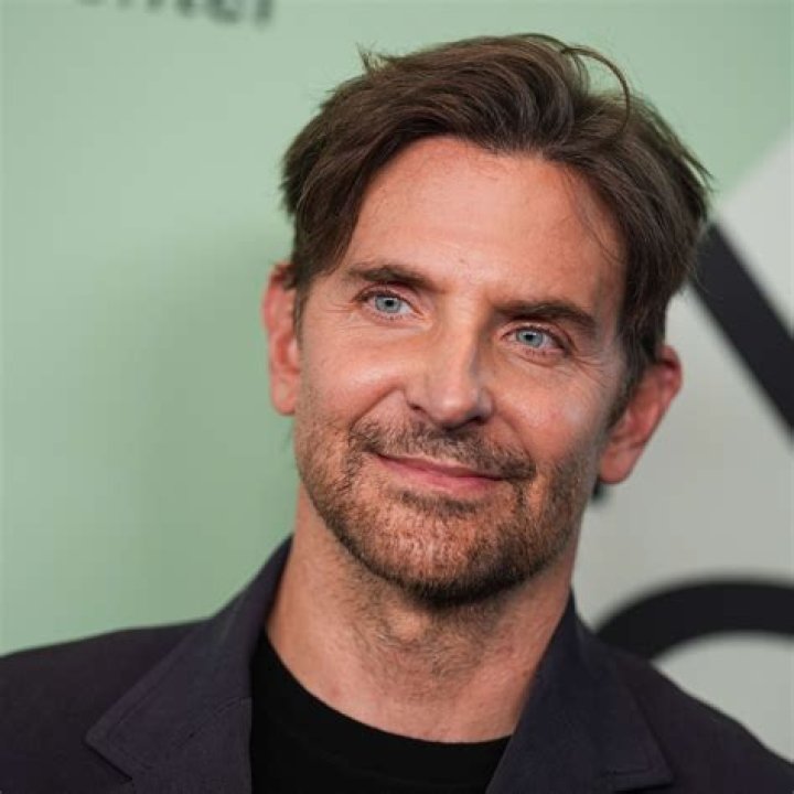 Bradley Cooper as The Professor in Bourne : Identity 
