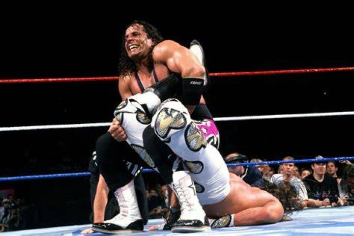 Bret Hart sharpshooter on Randy Savage.