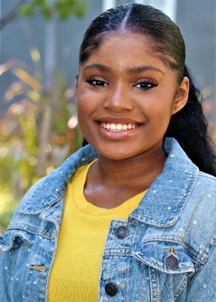 Brianni Walker Photo on myCast
