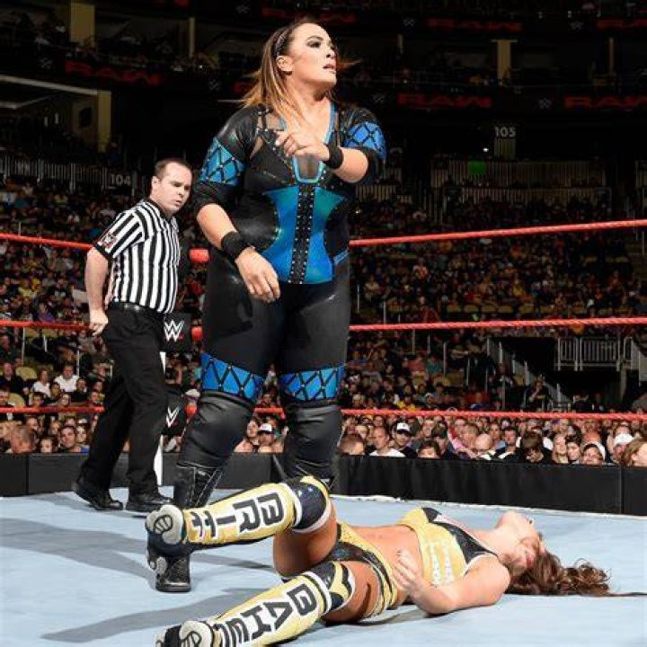Britt Baker vs Nia Jax