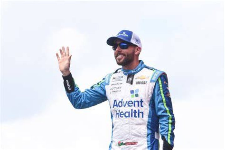 Bubba Wallace’s Spotter Doesn’t Believe Kyle Busch Got Ross “Chastain’d” in
Richmond but Admits It Was Still “Don’t Give a F**k Tour”
