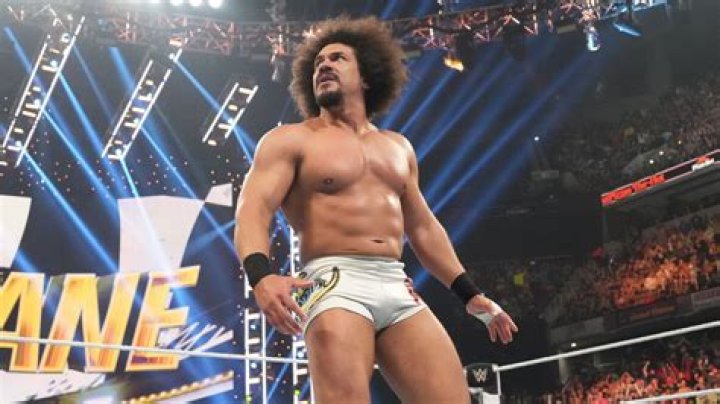 Carlito making his entrance in WWE.&nbsp;