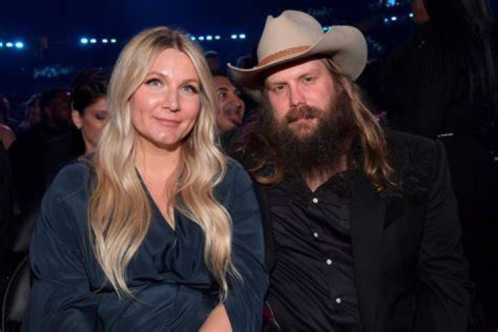 Chris Stapleton Wife, Age, Songs, Family, Biography, Net Worth, and More