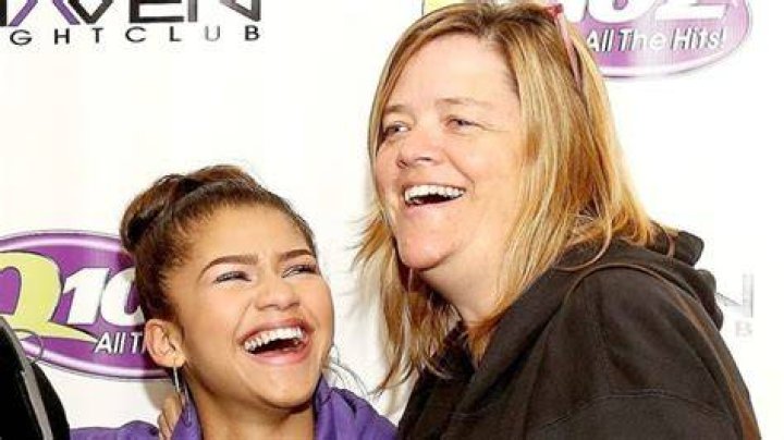 Claire Stoermer Life, Career, Famous Daughter, Net Worth 2021 uReadThis