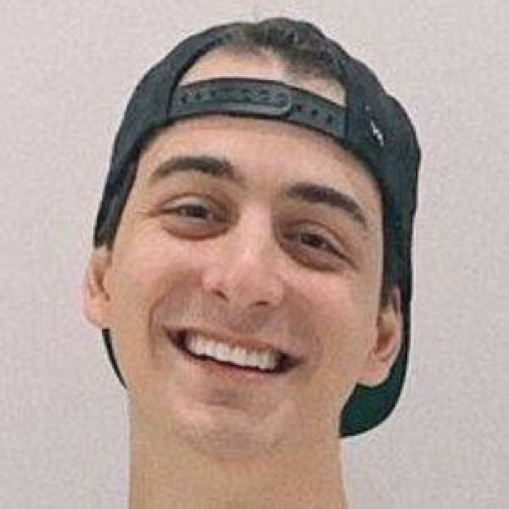 Cloakzy (Dennis Lepore) Bio, Facts, Family Life of Twitch Streamer