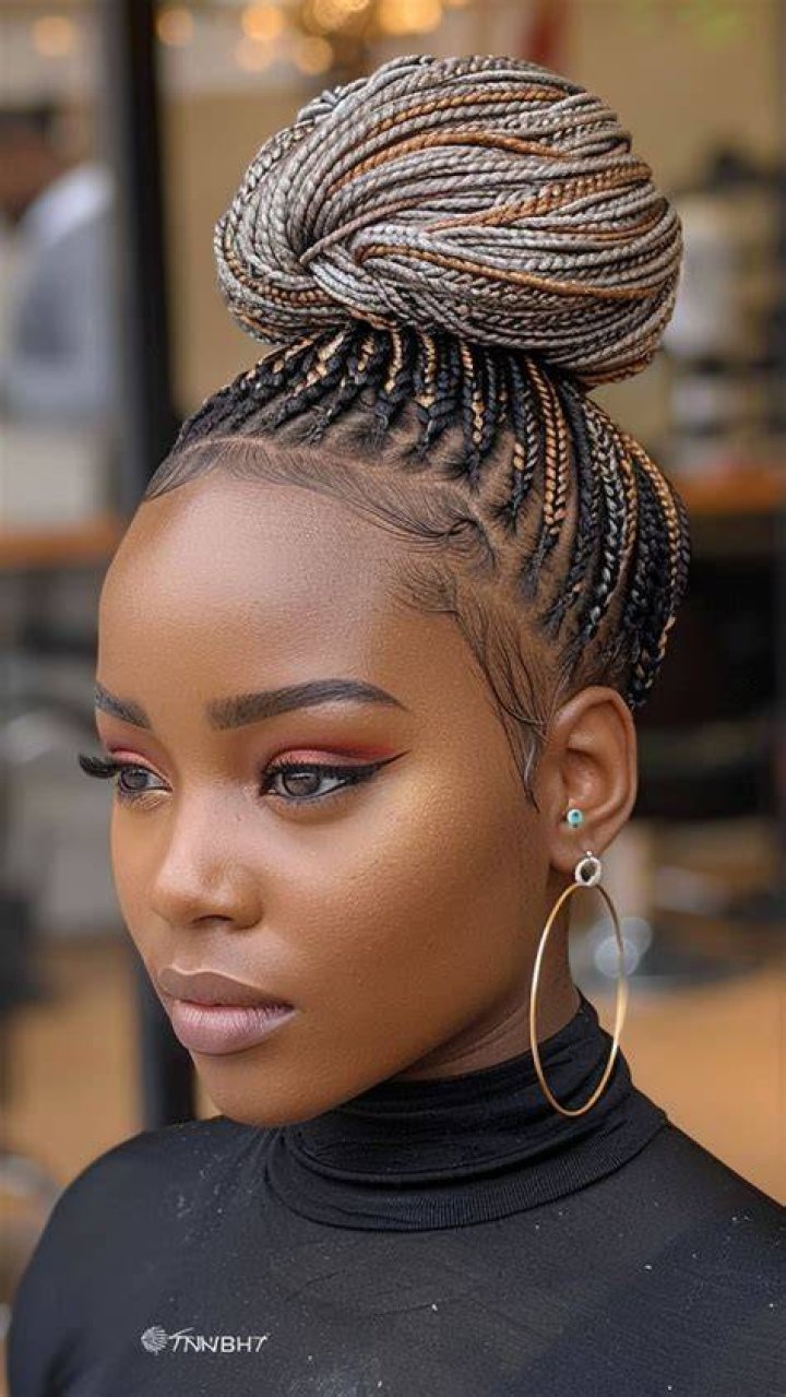 Cornrows Knotless: A Comprehensive Guide To The Trendy Braiding Style