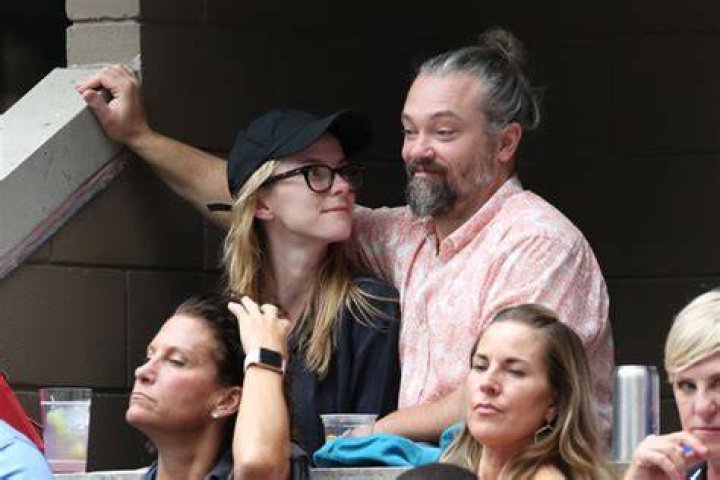 Cosmo Pfeil Age, Wife, Career, Net worth in 2022 Jessica alba