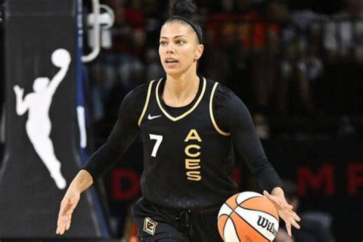 Crying Uncontrollably, Aces Champion Alysha Clark Sends Heartwarming Message to
Her Father