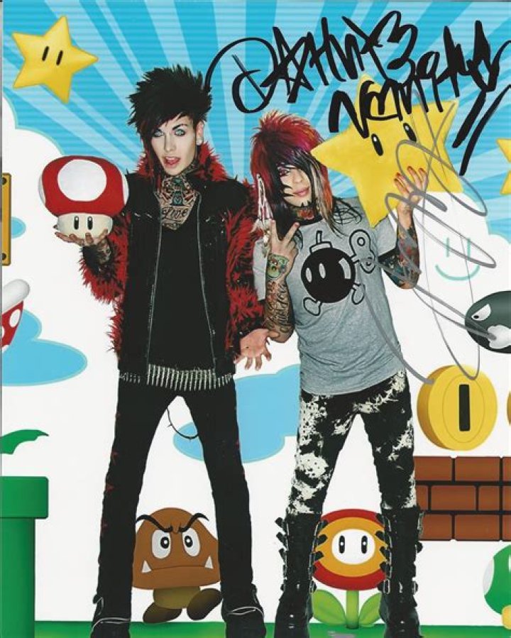 Dahvie Vanity Lyrics, Songs, and Albums Genius