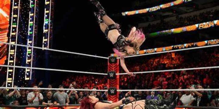 Damage CTRL v Alexa Bliss & Asuka Crown Jewel 2022 Cropped-1