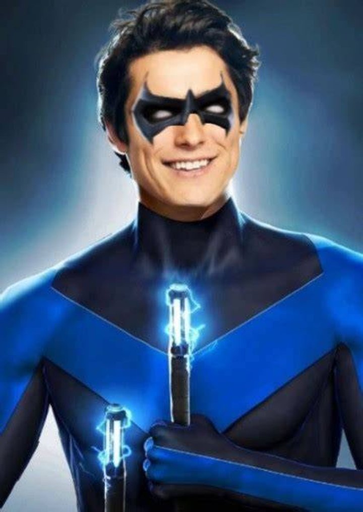(DCU) Nightwing (2035)