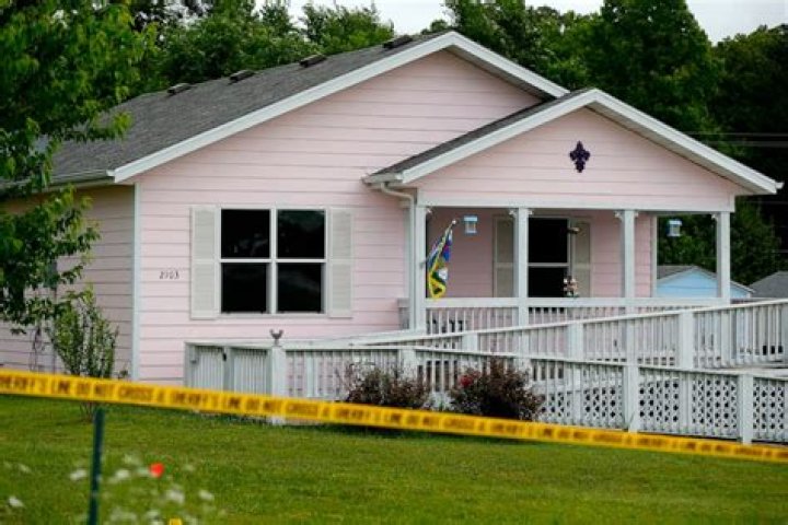 Dee Dee Rose Crime Scene Photos: Unraveling The Mystery