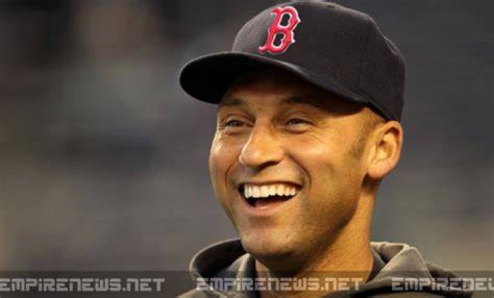 Despite Bitter Red Sox Feud, Derek Jeter Snubs Legendary Boston Hurler for
“Toughest Pitcher” He Ever Faced – “Probably Had the Best Stuff…”