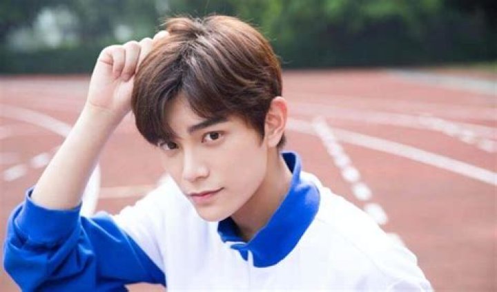 Ding Yuxi Photo CPOP HOME