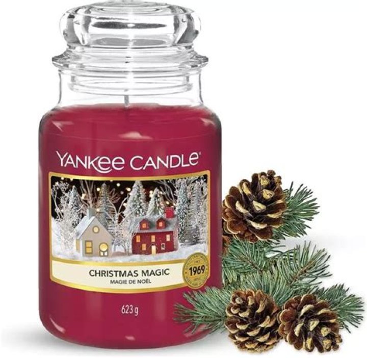 Discover The Magic Of Christmas Yankee Candle Scents