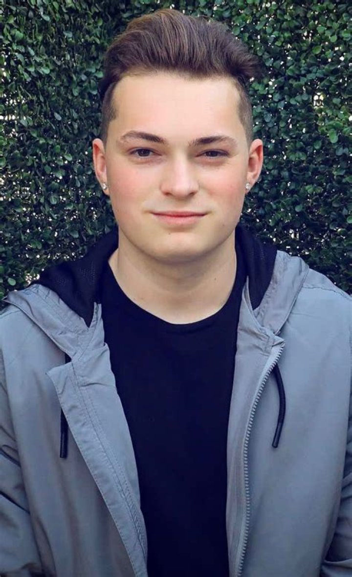 Does YouTube Star Lance Stewart Have a Girlfriend?