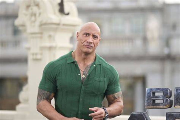 Dwayne Johnson Underwent 5 Surgeries Before Striking His First Deal With WWE:
Here’s a List of Some of the Injuries He Suffered During His Football Career