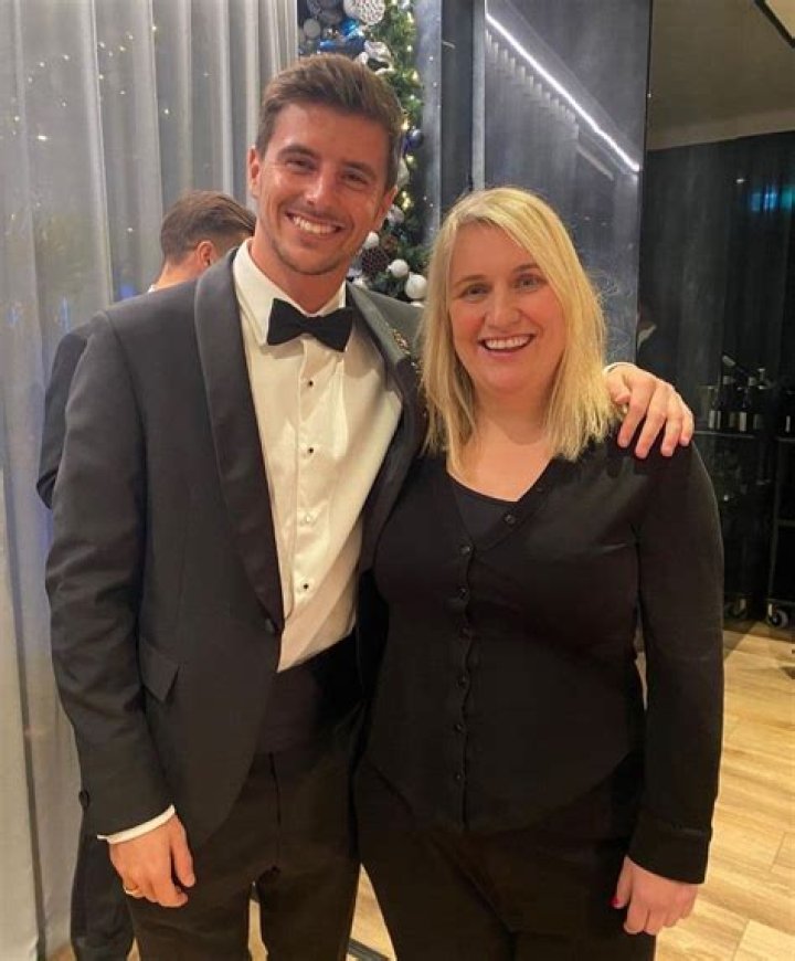 Emma Hayes Partner Gavin: A Deep Dive Into Their Relationship