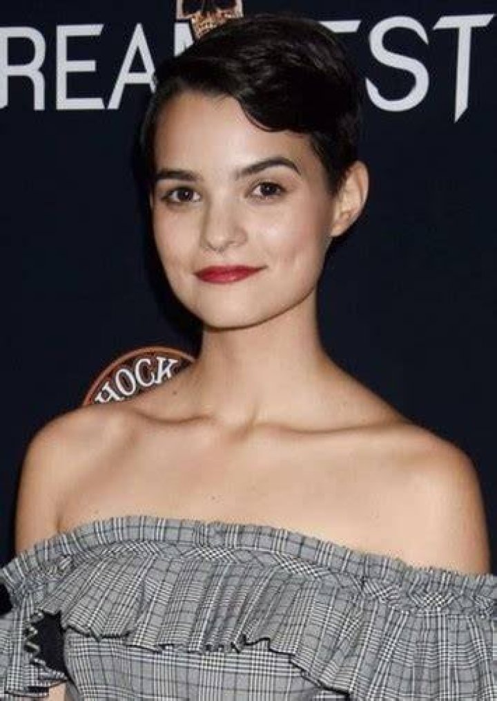 Fan Casting Brianna Hildebrand as Bombshell/Amy Allen
