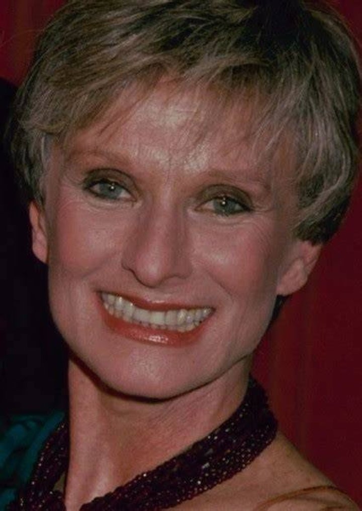 Fan Casting Cloris Leachman as DeDe Pritchett in Modern Family (1989-2000) on myCast