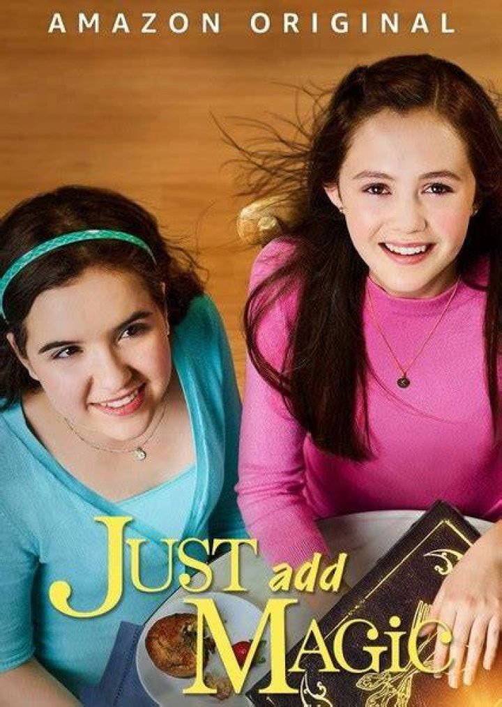Fan Casting Courteney Cox as Ida Perez in Just Add Magic (2022) on myCast