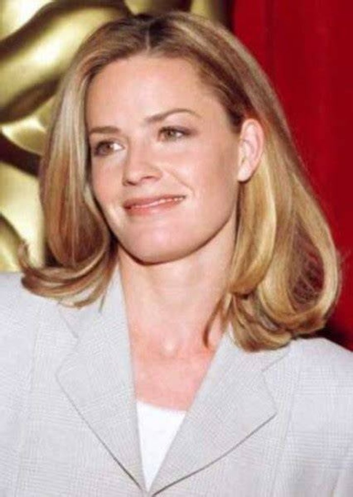 Fan Casting Elisabeth Shue as Katy in National Lampoon's Animal House (1988) on myCast