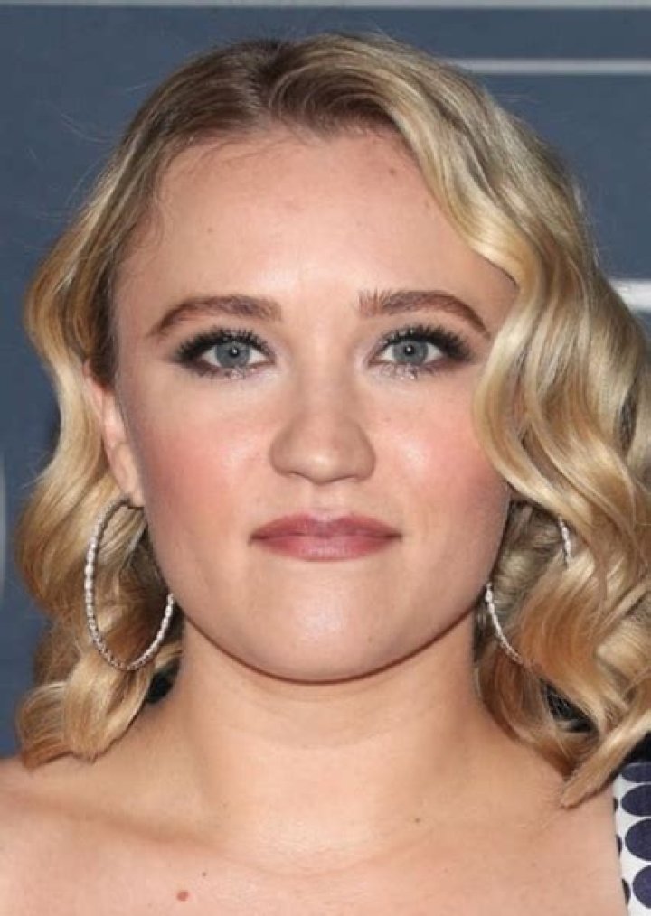 Fan Casting Emily Osment as Gina in Mean Girls:The tv Series(2014-2023) on myCast