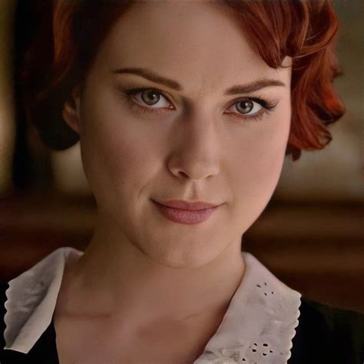 Fan Casting Haley Bennett as Moira O'Hara (Young) in American Horror Story Recast on myCast