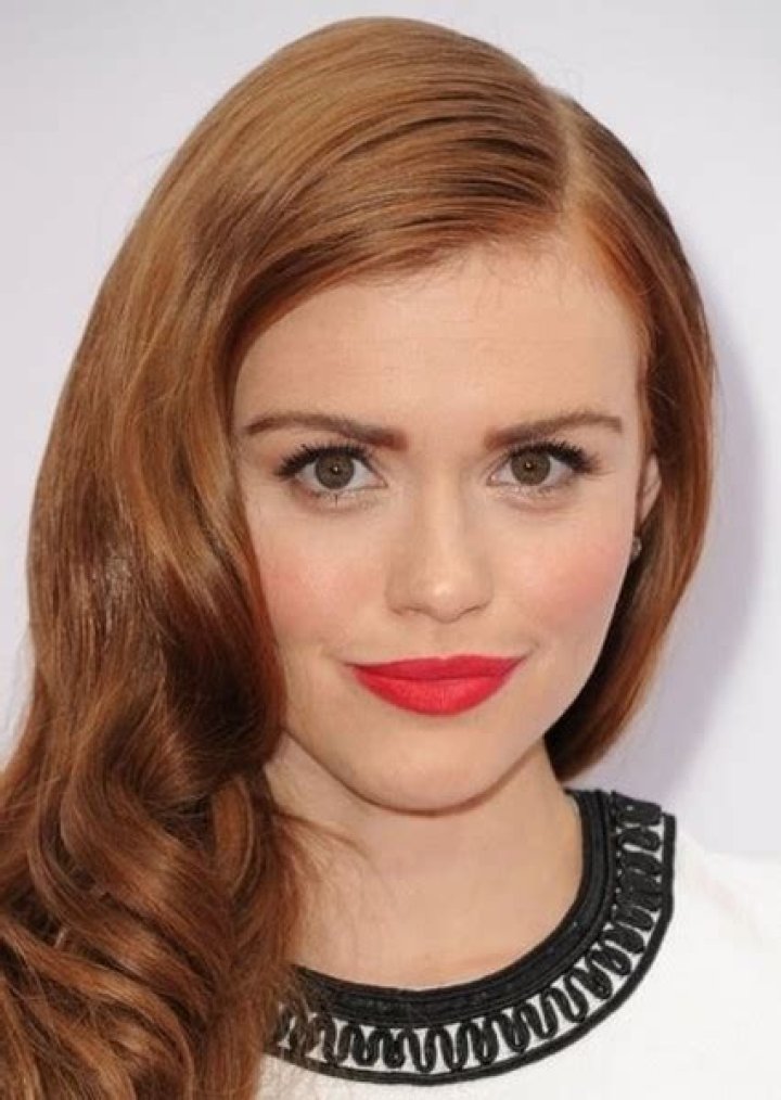 Fan Casting Holland Roden as Fiona in Once upon a time(CW's) on myCast