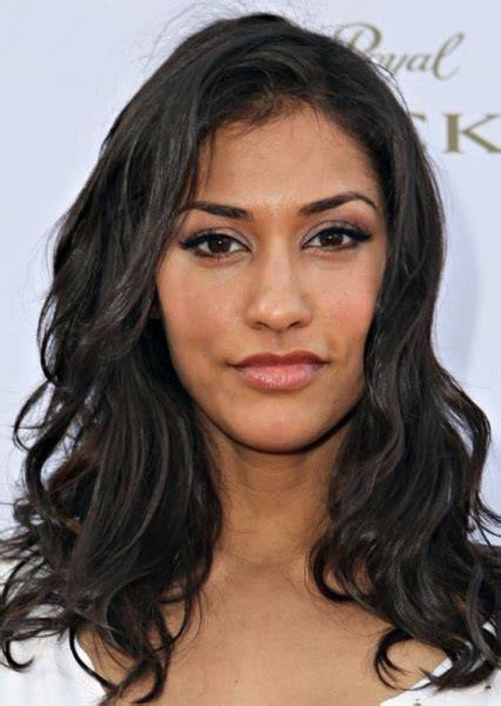 Fan Casting Janina Gavankar as Blushweaver in Warbreaker on myCast