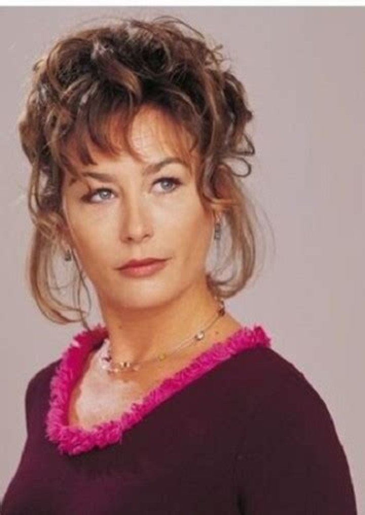 Fan Casting Kate Walsh as Bessie Potter in Dawson's Creek (Reboot/Remake) on myCast