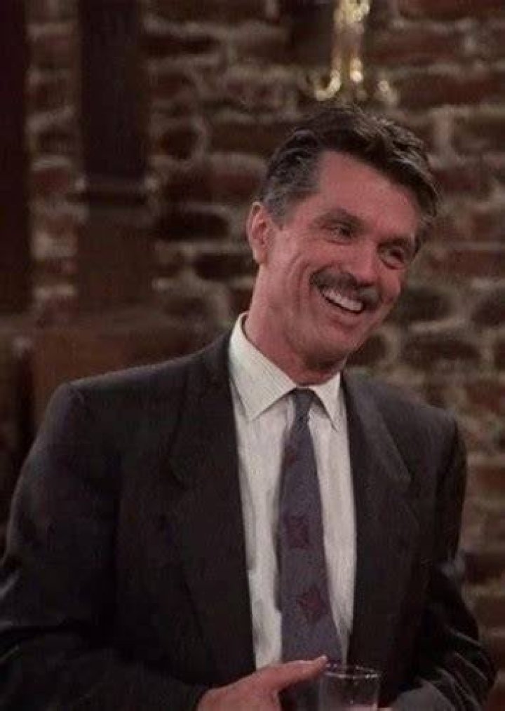 Fan Casting Keanu Reeves as Evan Drake in Cheers (2019) on myCast