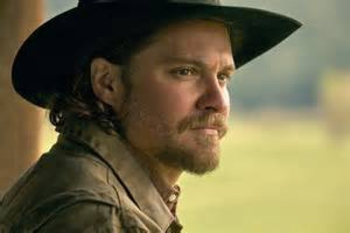 Fan Casting Luke Grimes as Jamie Dutton in Yellowstone on myCast