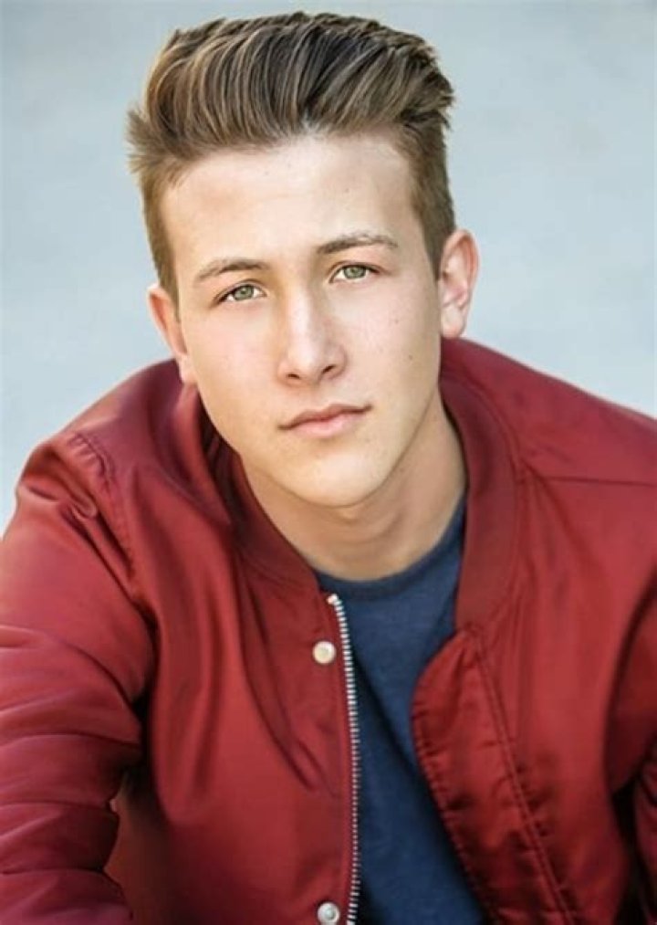 Fan Casting Luke Mullen as Mark Stouffer in Wild America on myCast